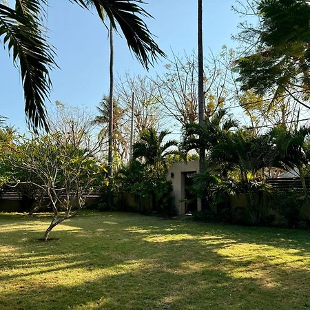 Rumah Sunyi Gili Trawangan Bagian luar foto